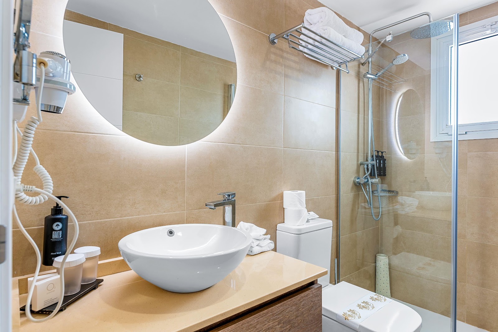 Wyndham Residences at Sunningdale Village