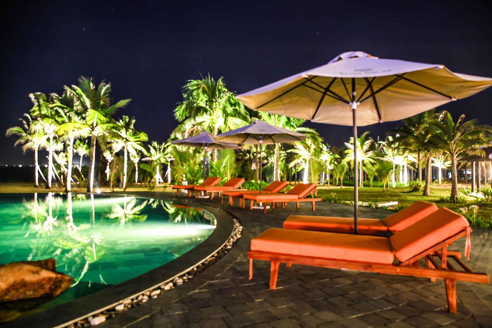 Bliss Sunlit Suites Truong Sa Rd. Hoa Hai Ward Ngu Hanh Son District