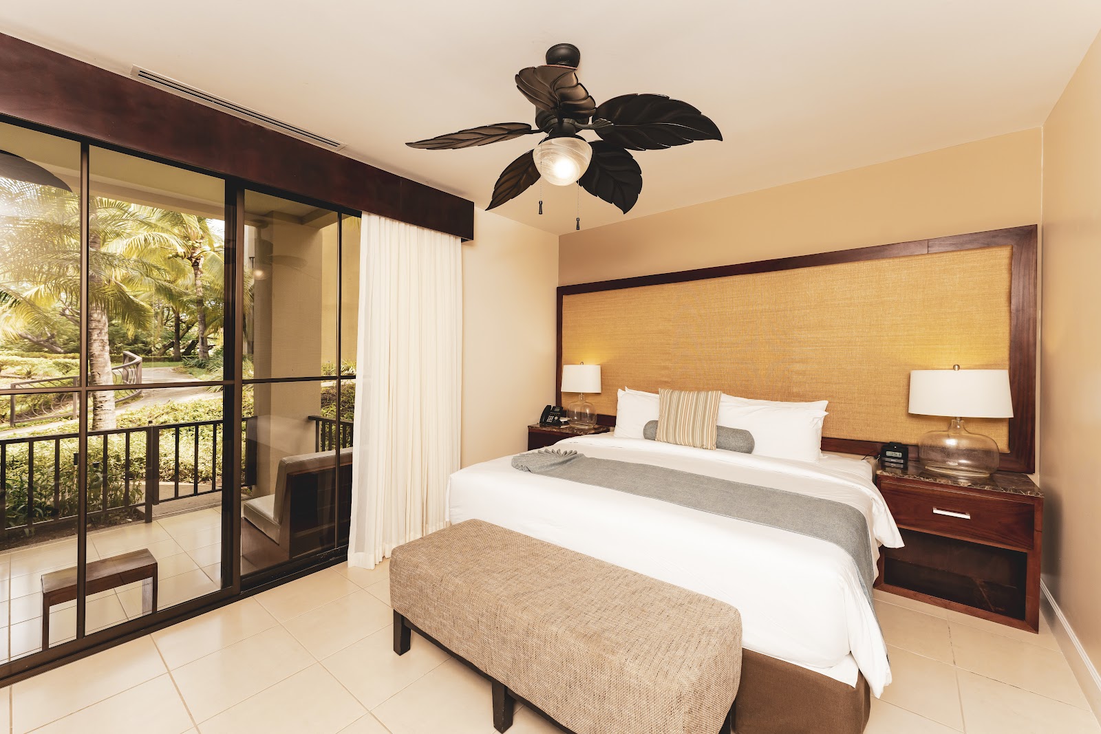 Breeze Private Residences Club