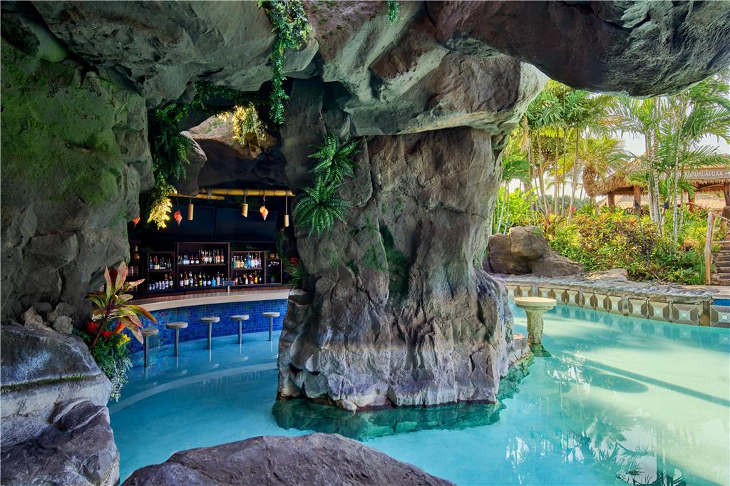 Casa Blanca Resort