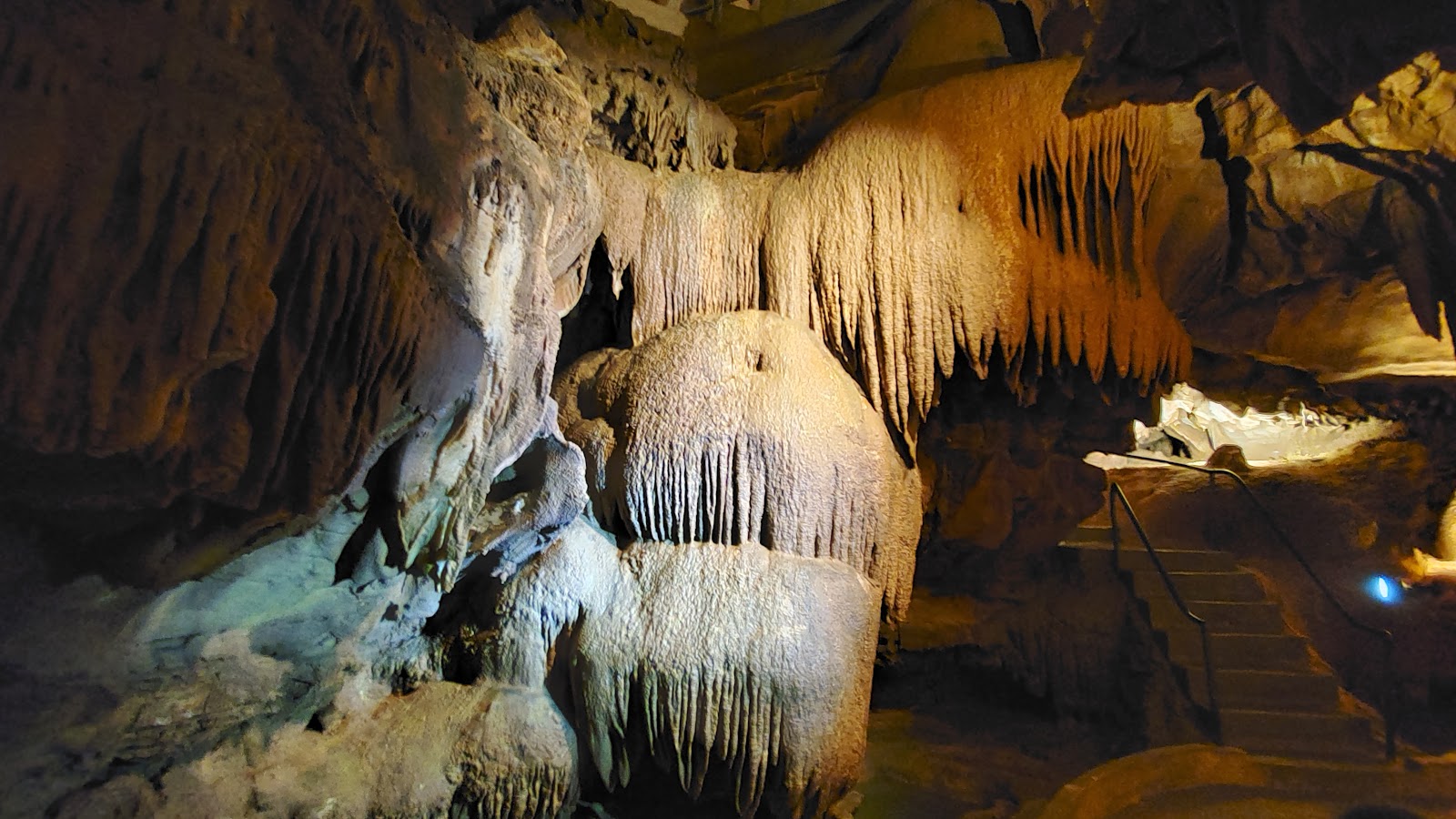 Diamond Caverns Resort & Golf Club
