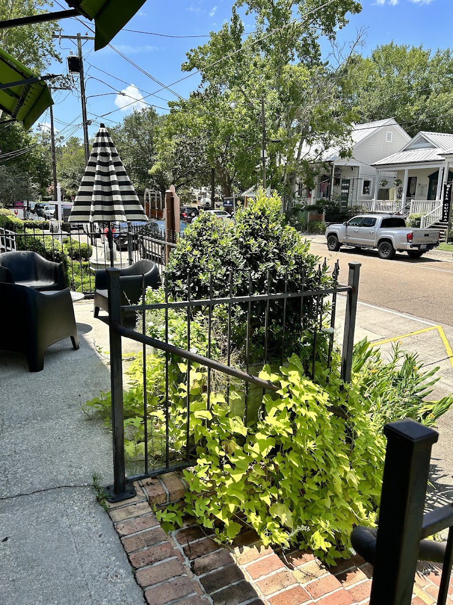 Hillcrest Lake Villas