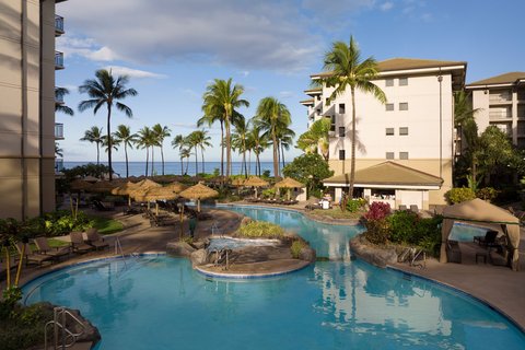 Lahaina Inn Resort