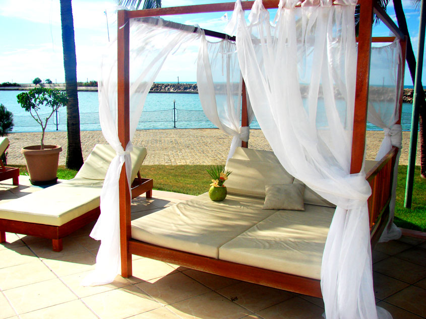 Marina Park Hotel