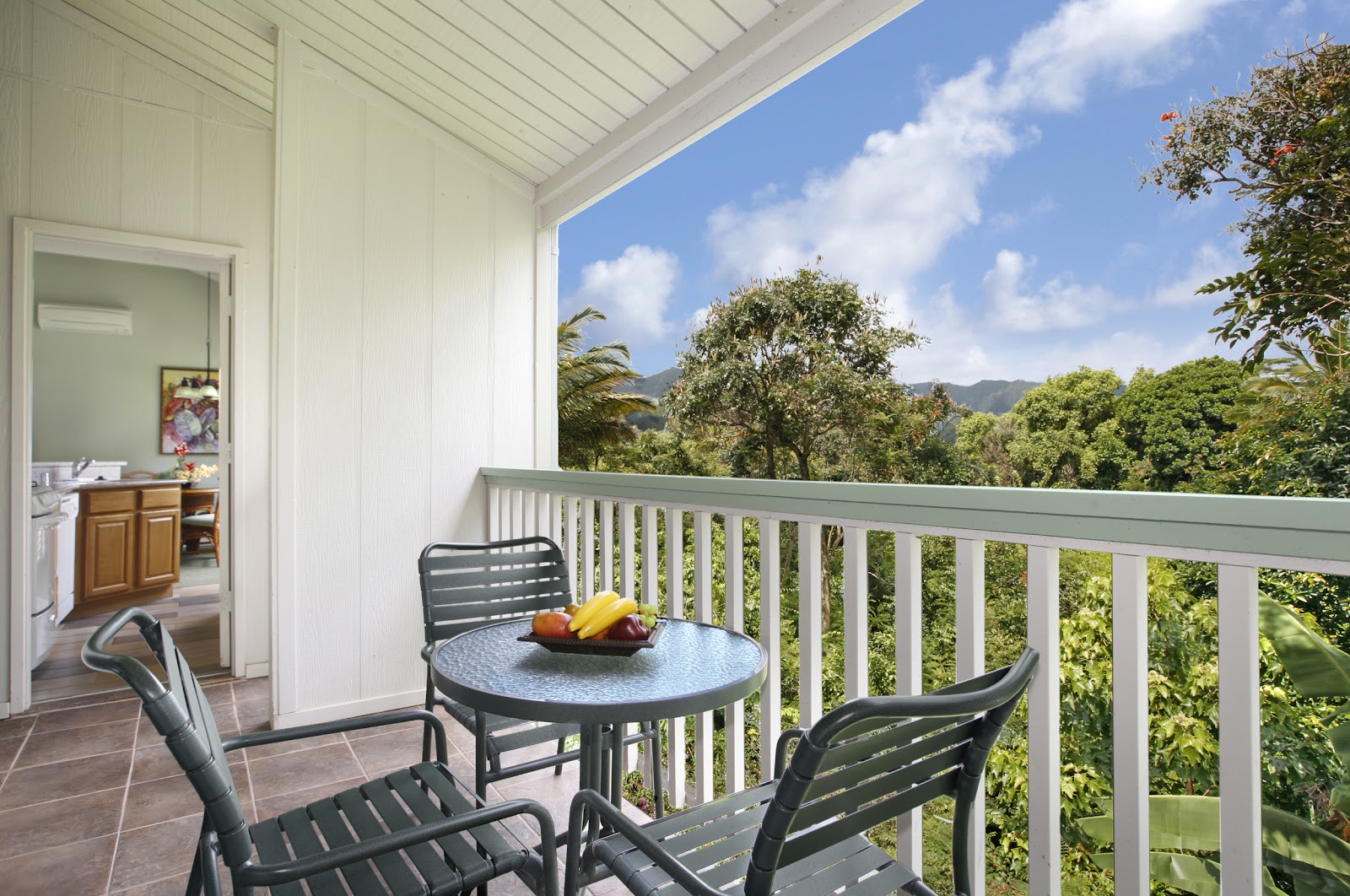 Makai Club Cottages