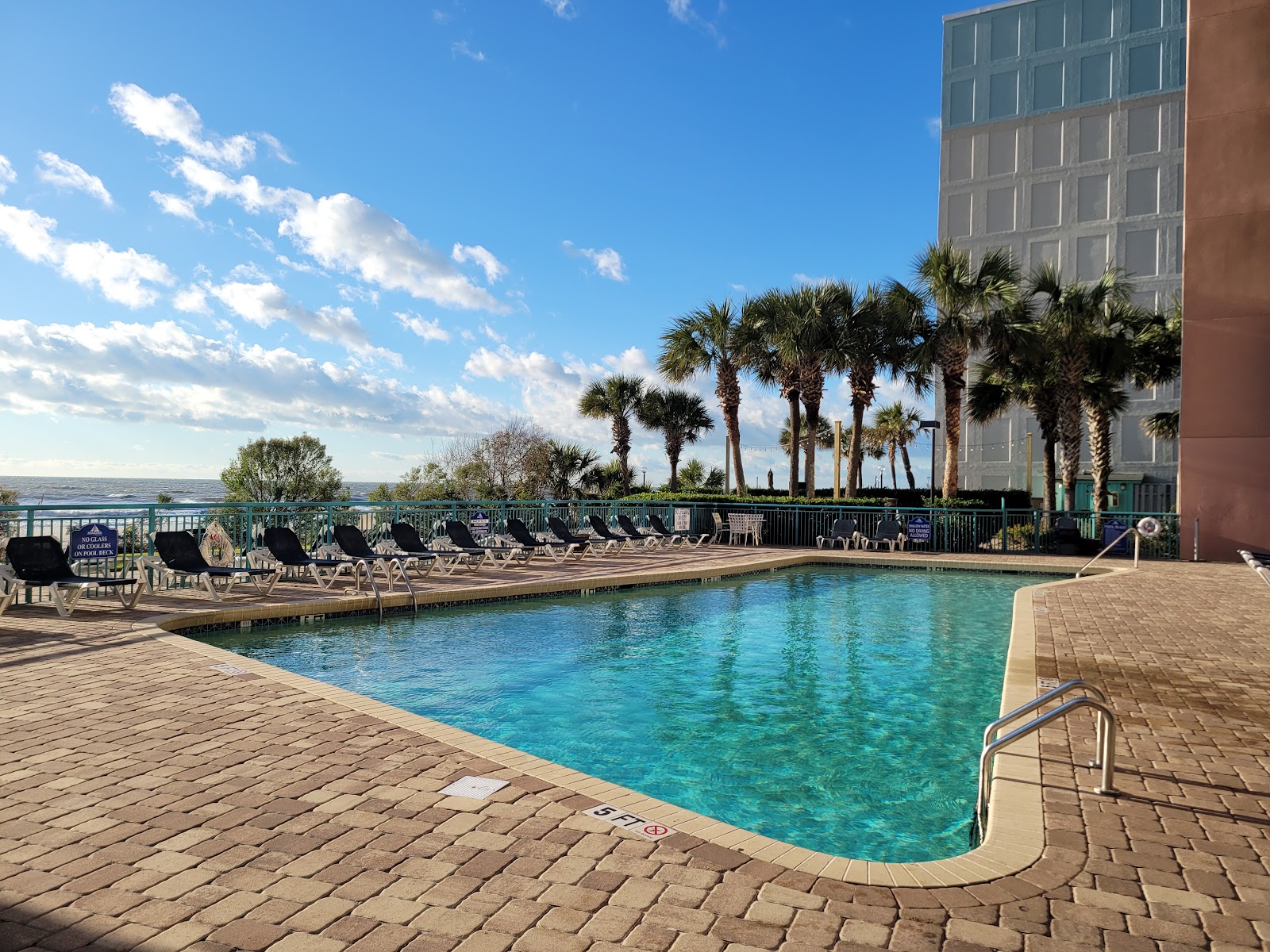 Sandcastle Beach Club