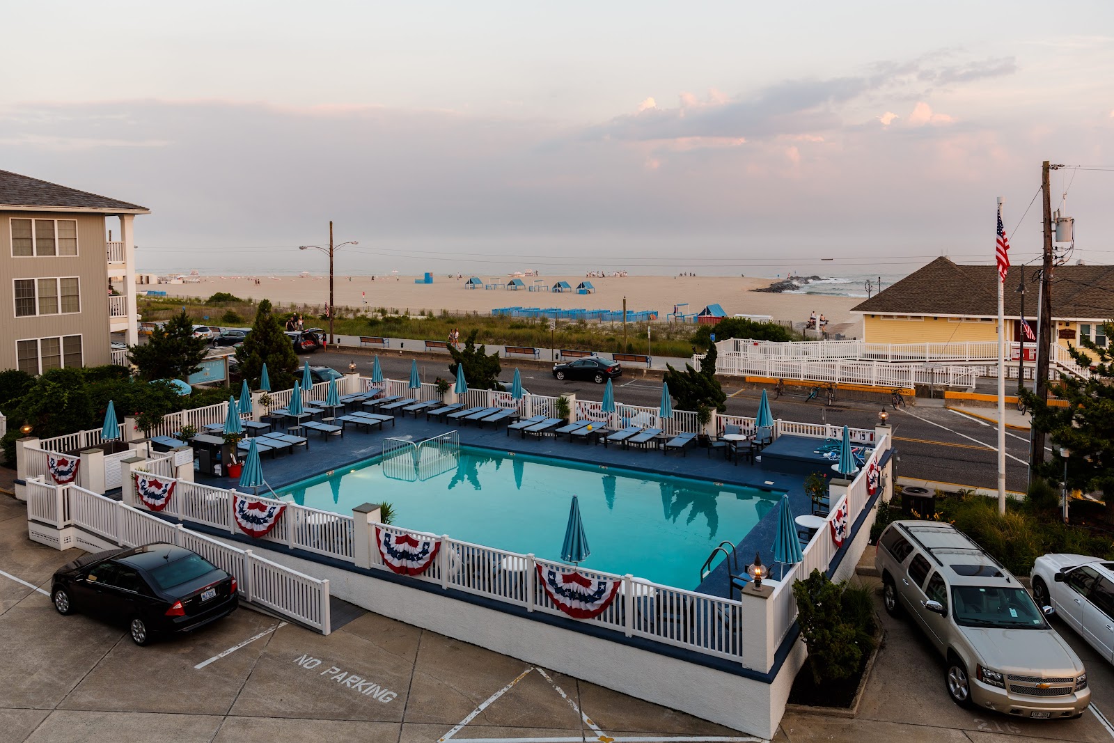 Sandpiper Beach Club
