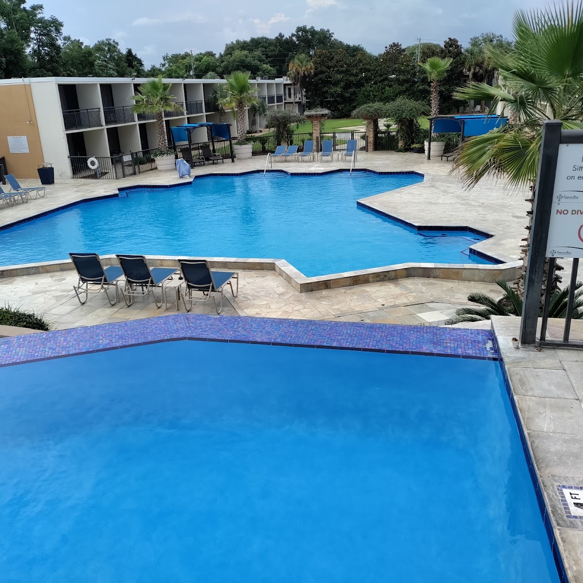 Sapphire Resorts @ Royal Holiday Beach Resort