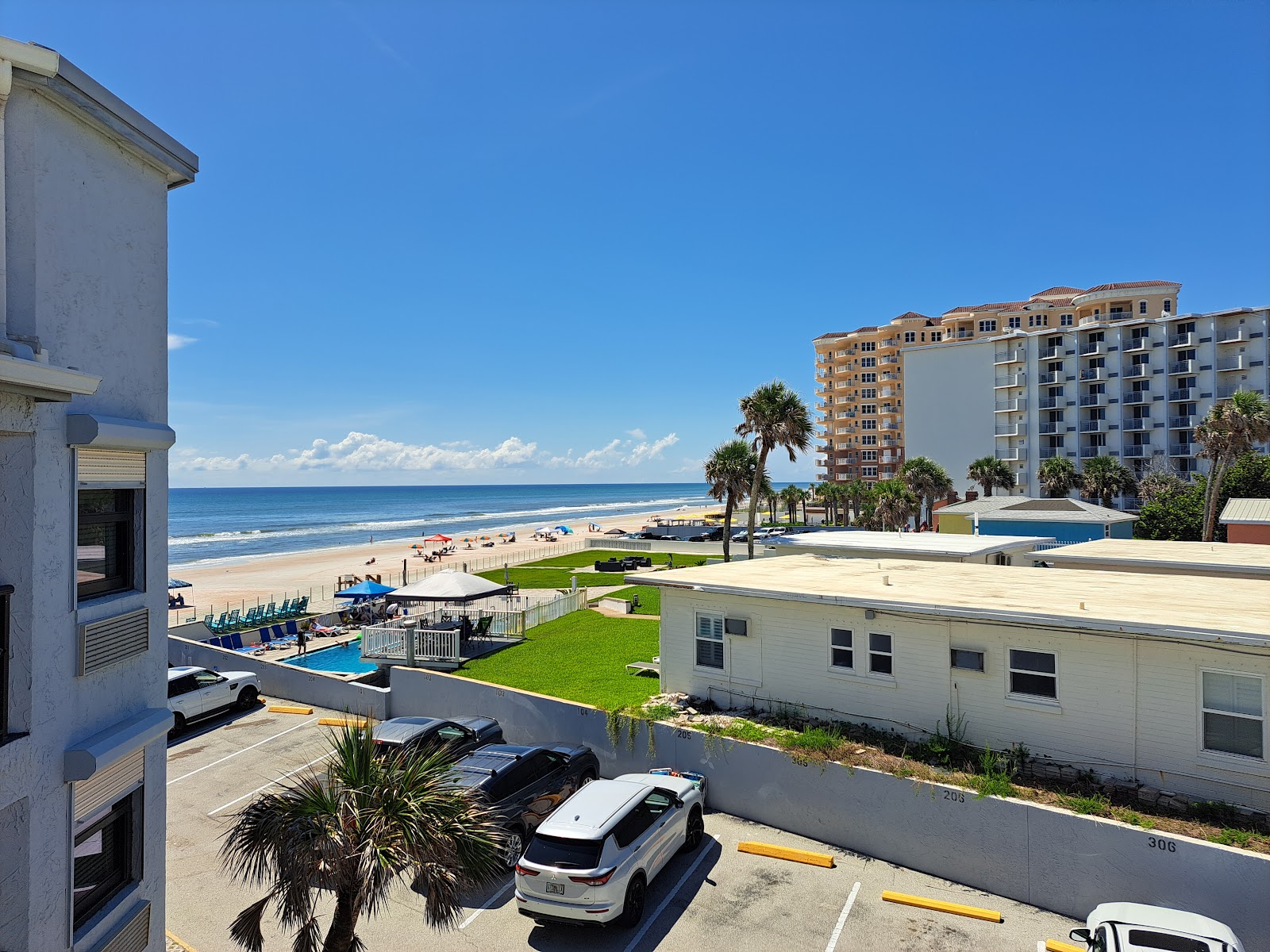 Seven Seas Resort Condo
