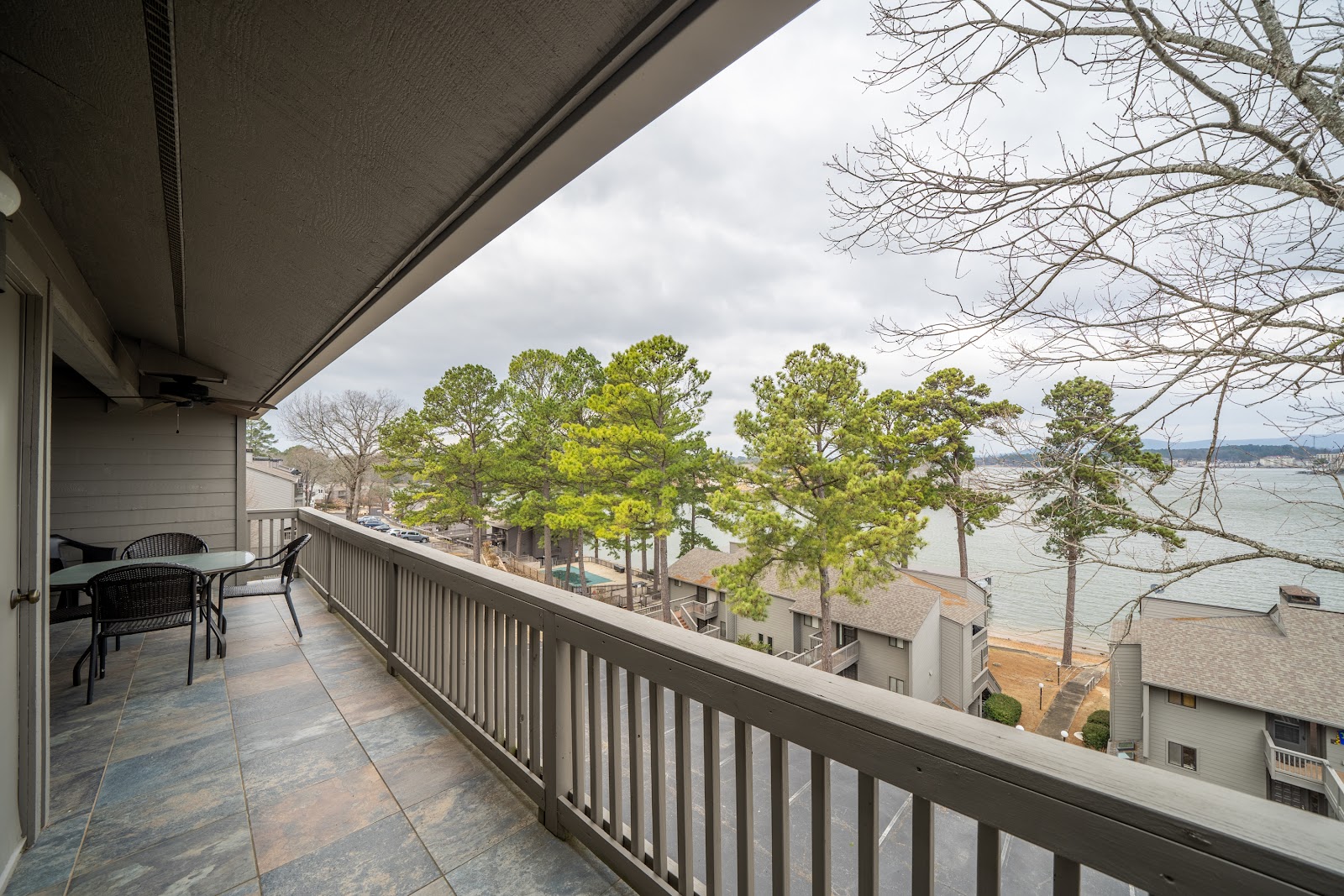 South Shore Lake Resort