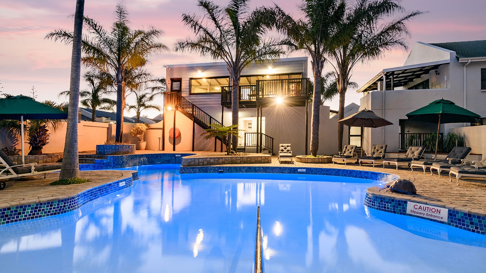 Sunshine Bay Beach Club - South Africa