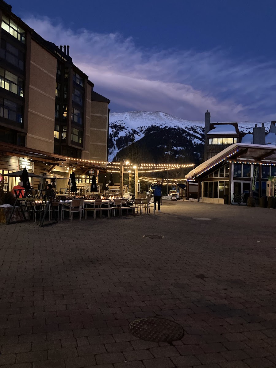 Village Square at Copper Mountain Resort Lodging Reception
