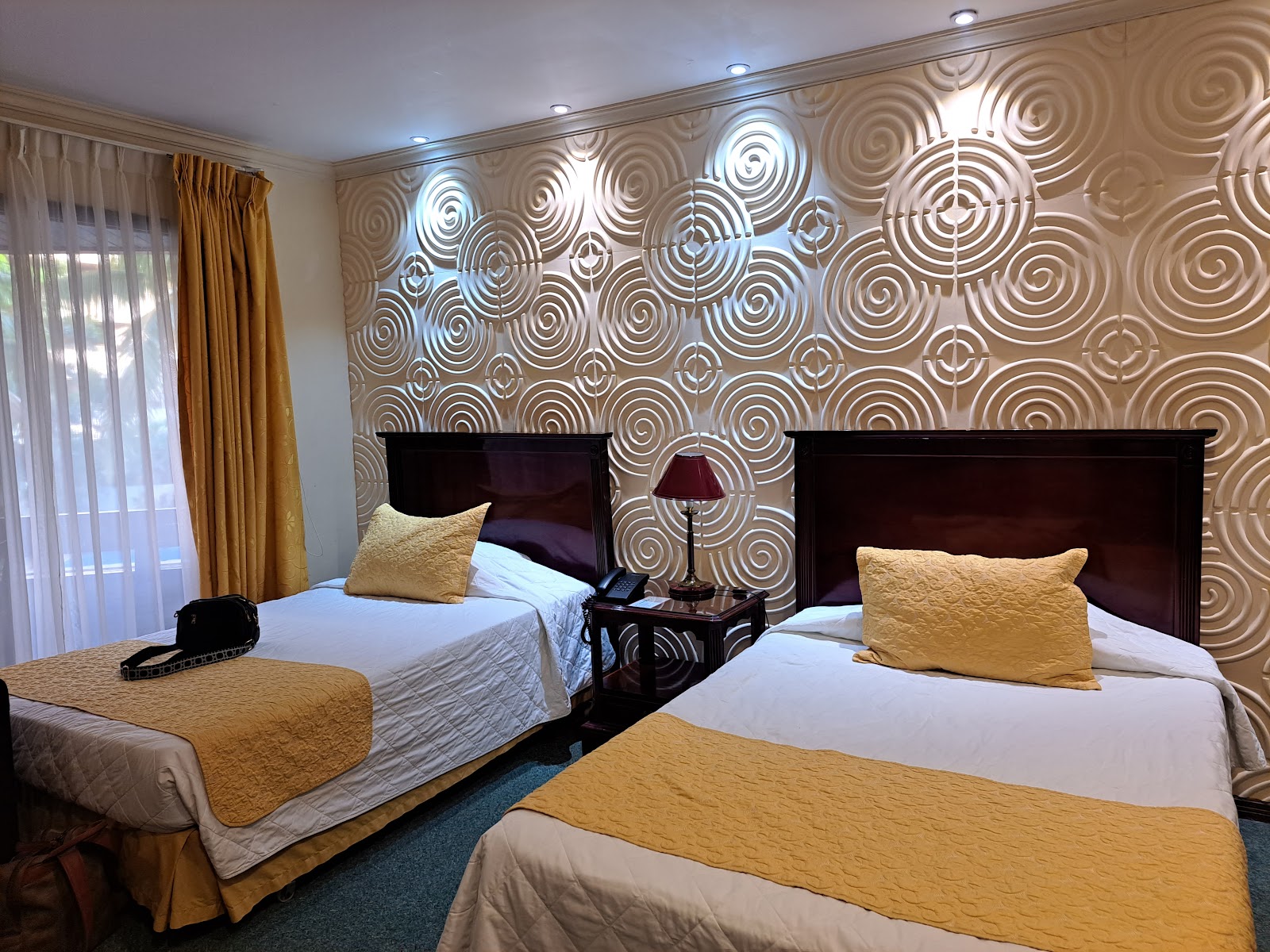 Yotaú All Suites Hotel