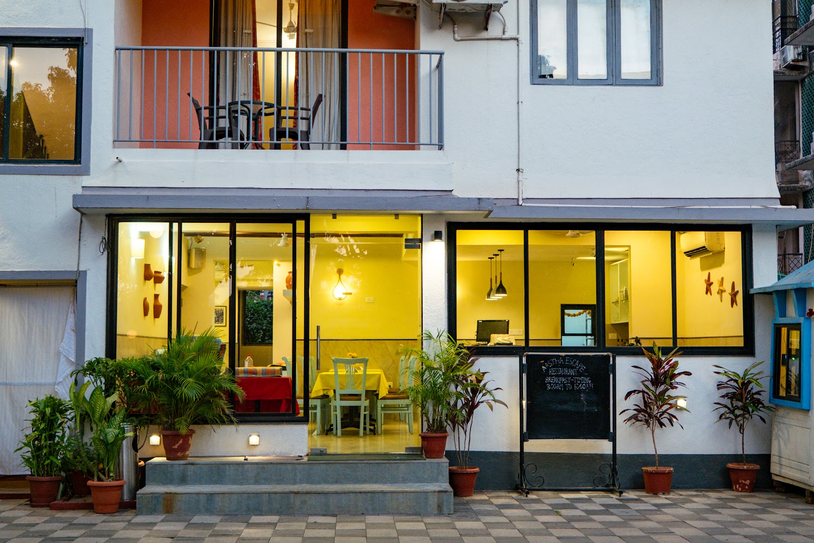 Resorts With 11 - 20 Units Aastha Escape Calangute Goa Porba Vaddo - India