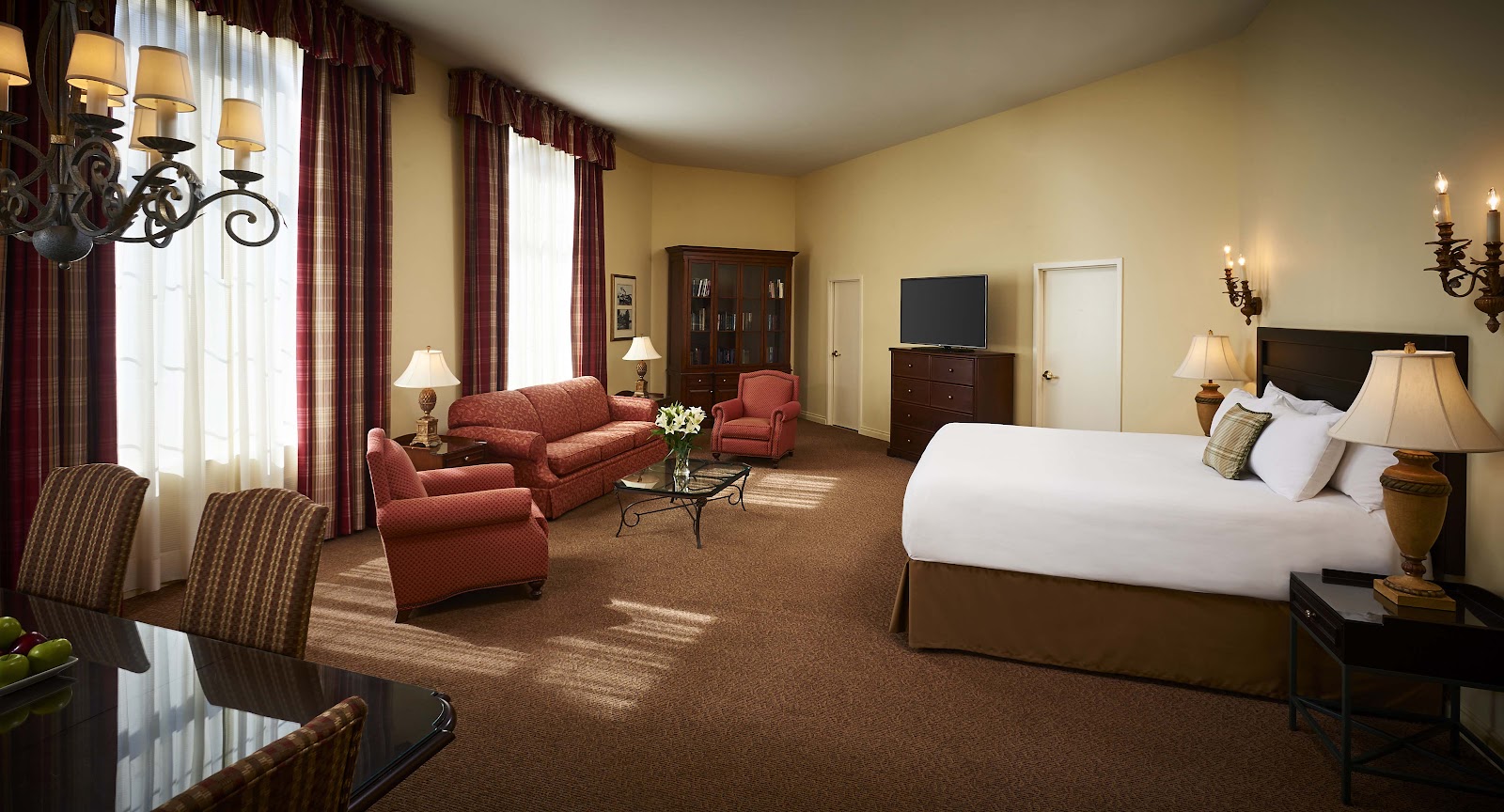 Birchcliff Villas at Deerhurst Resort - Canada