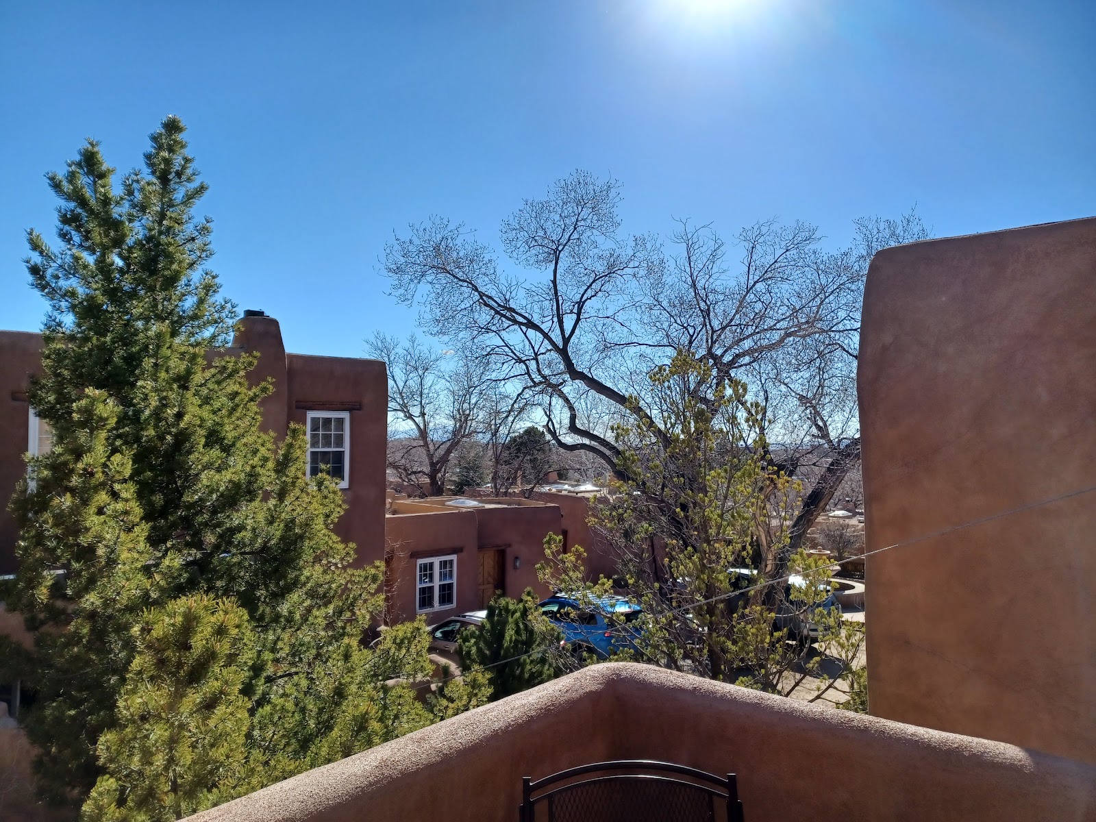 Campanilla Compound