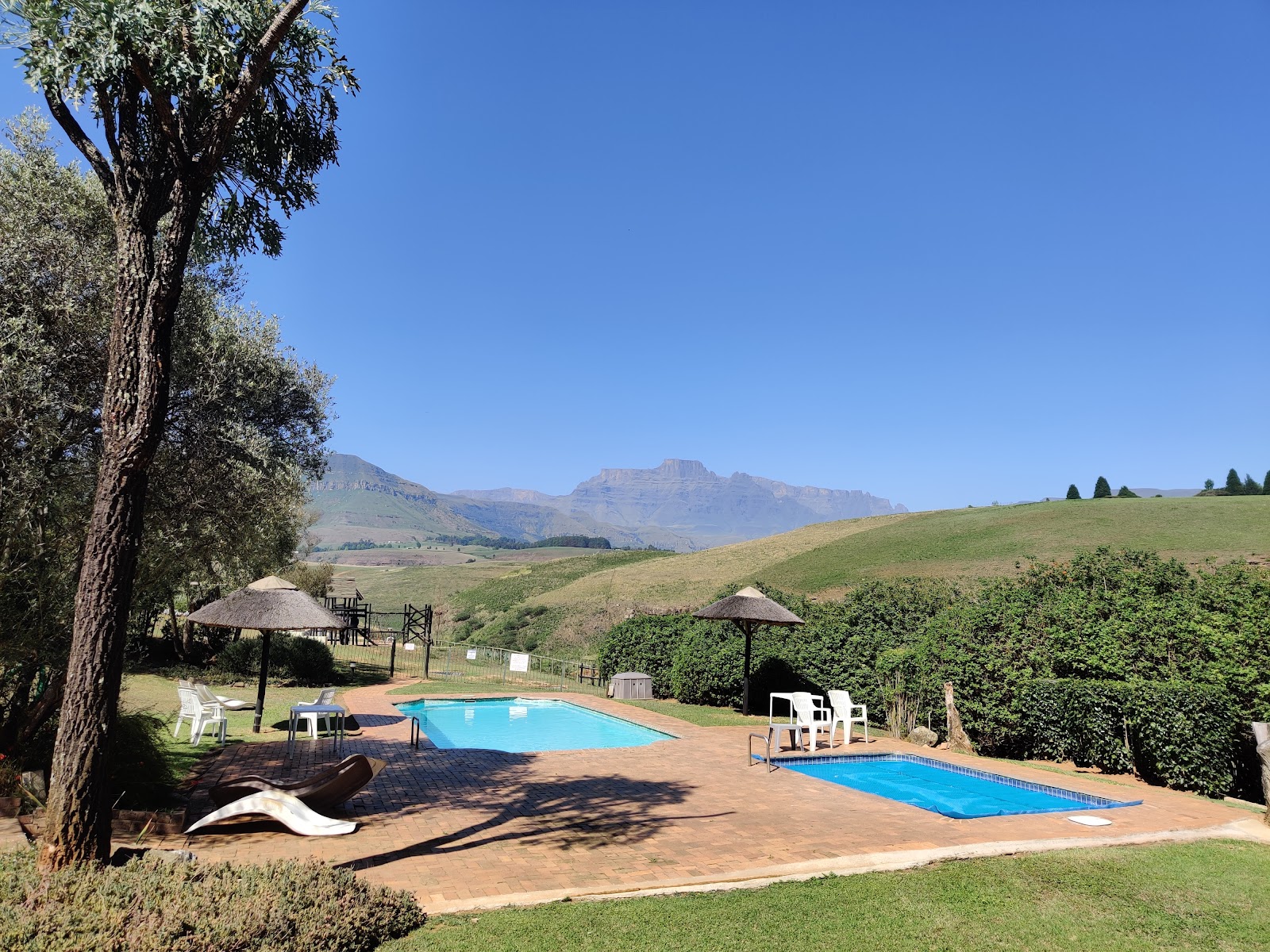 Champagne Lane Champagne Castle Area - South Africa