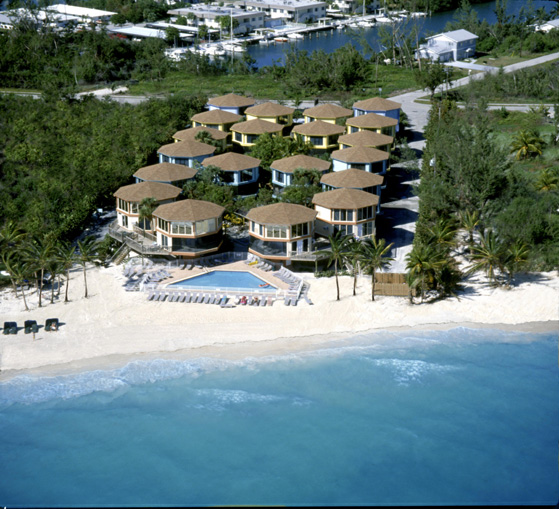 Cocoplum Beach & Tennis Club
