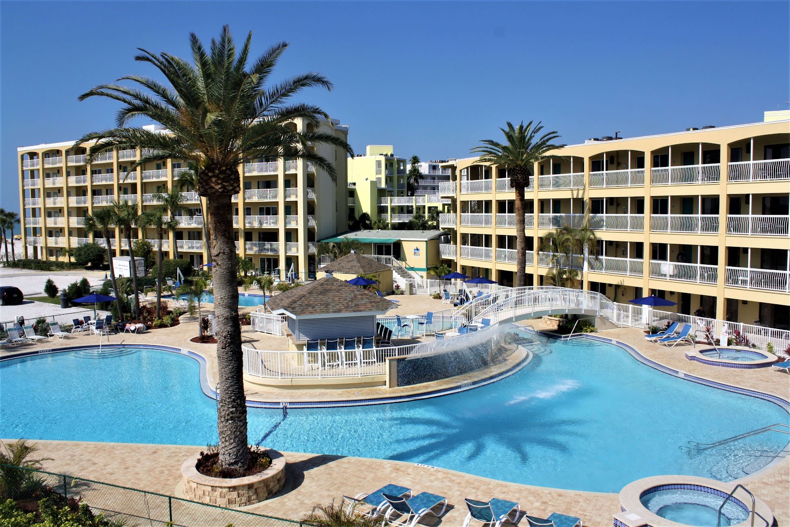Coral Sands Resort Seven Mile Beach