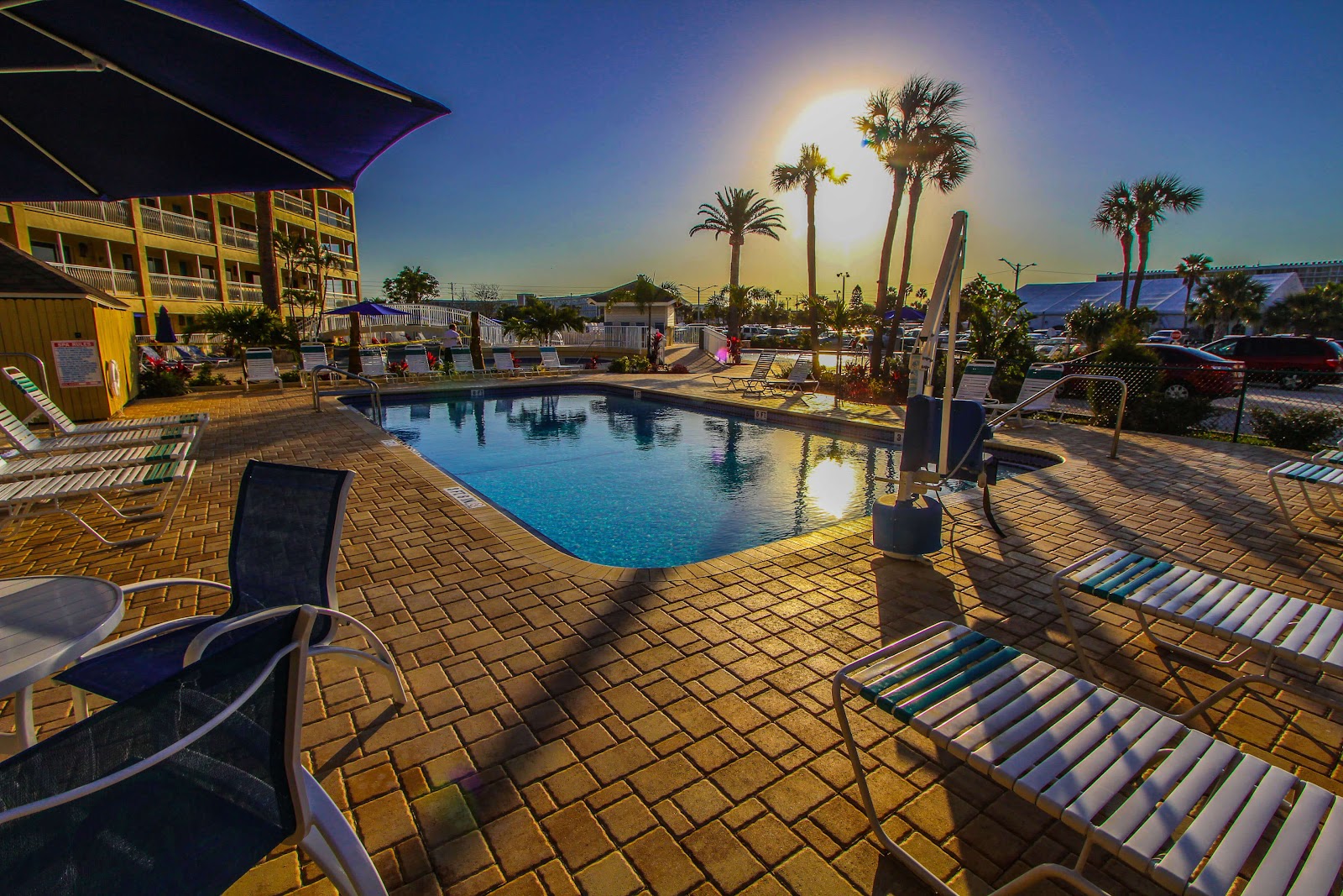 Coral Sands Resort Seven Mile Beach