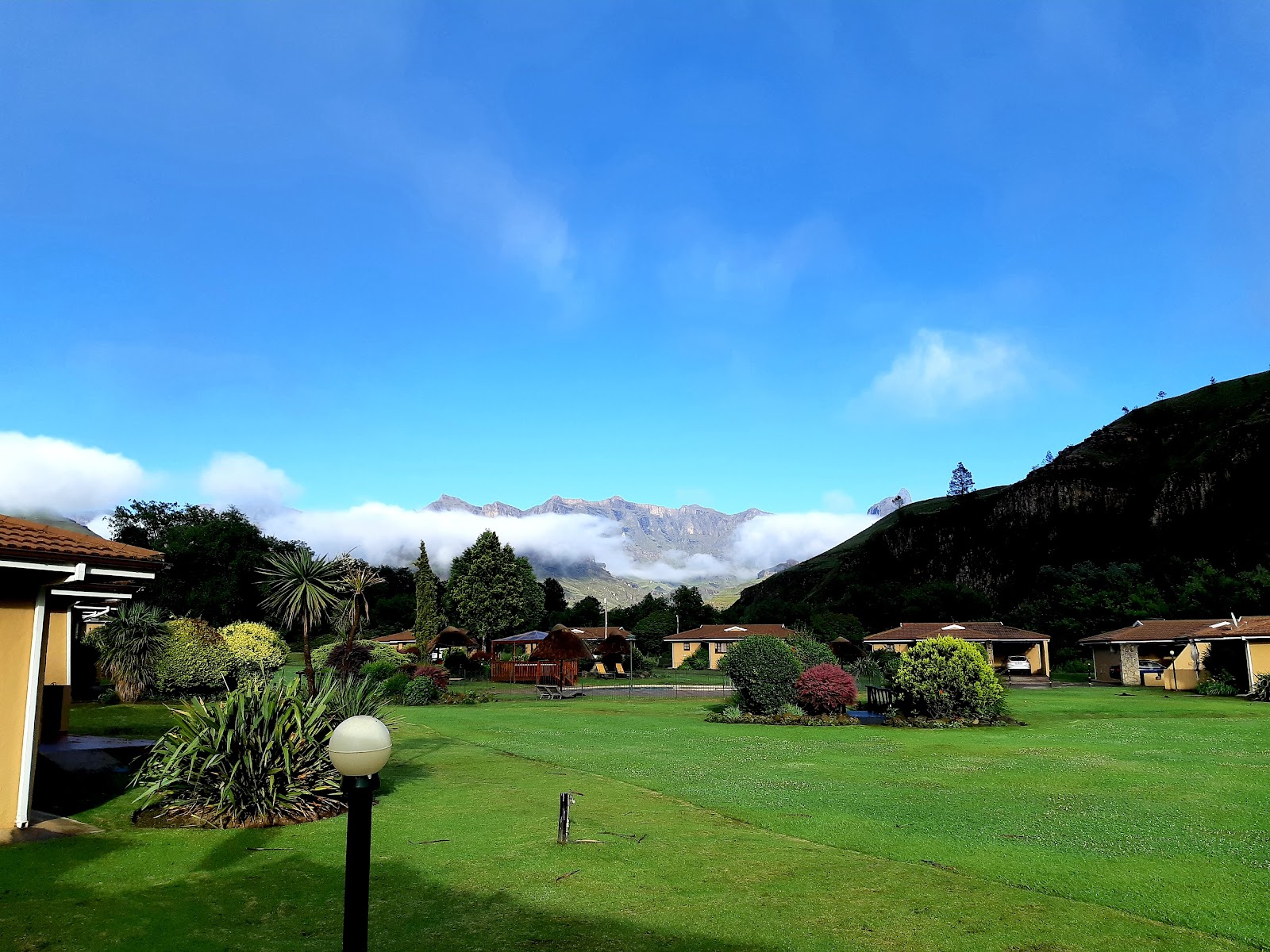 Riverbend Chalets Drakensberg Gardens Southern Drakensberg