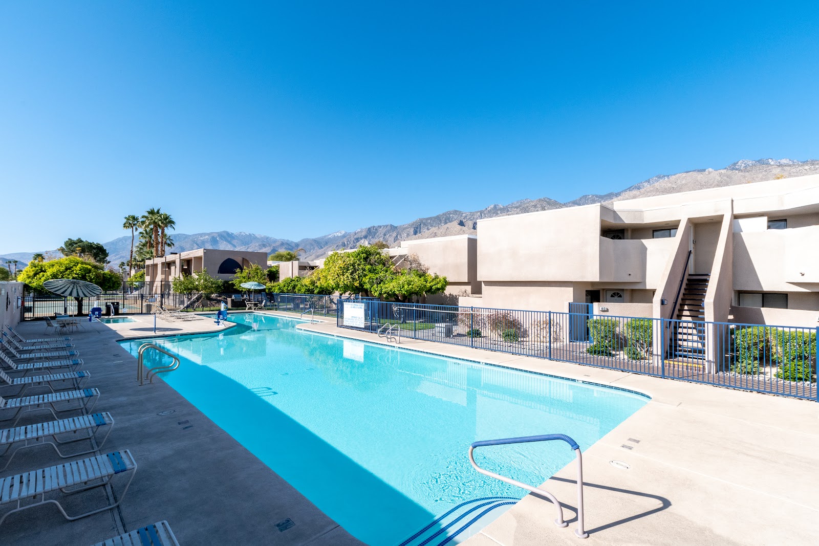 Sapphire Resorts @ Vista Mirage