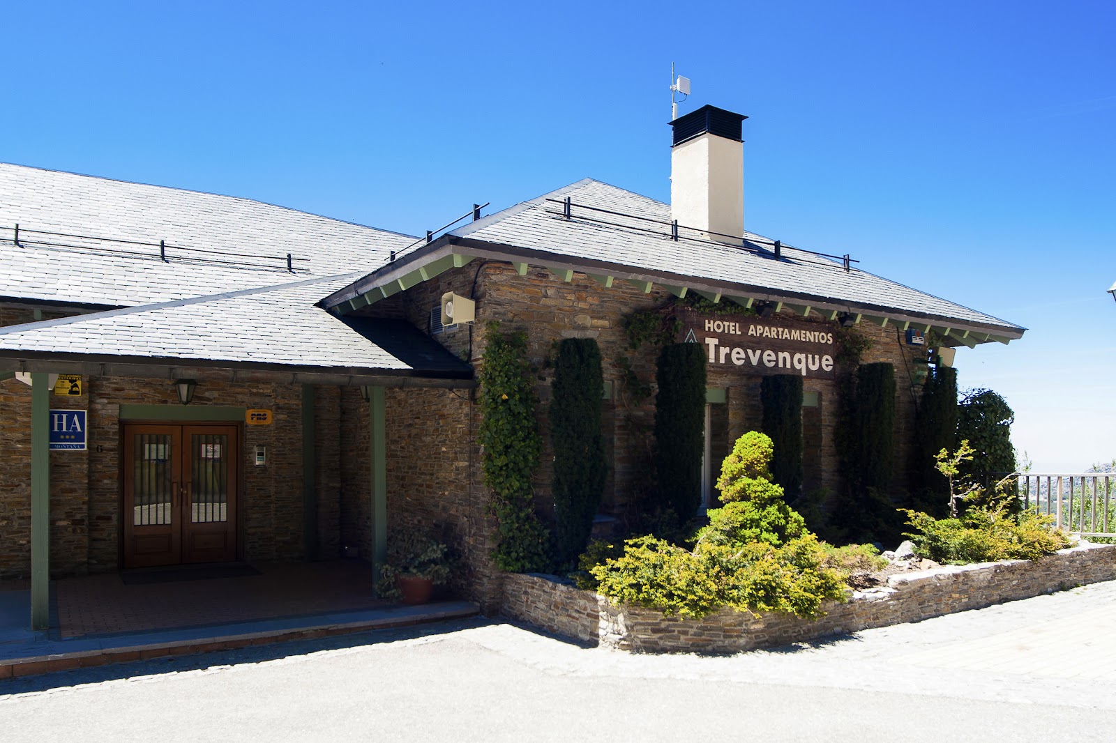 Sierra Nevada Sports Club Apartahotel Trevenque
