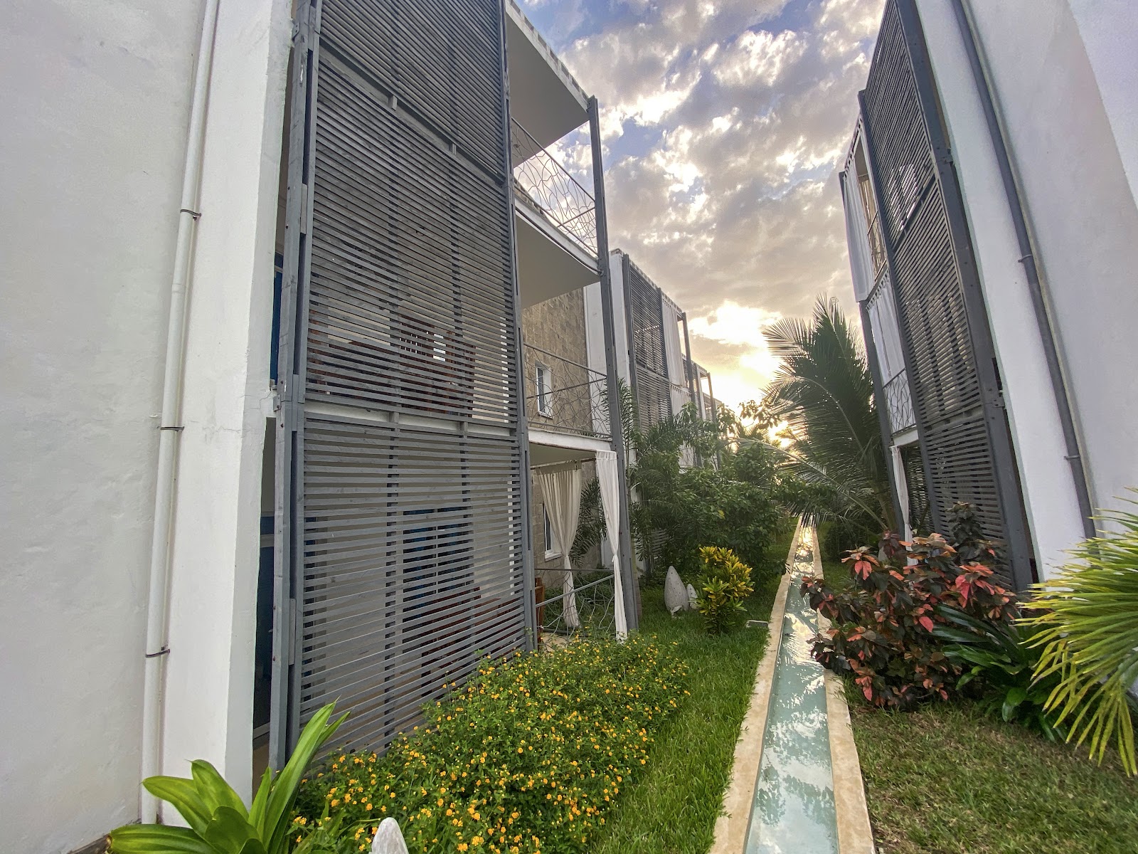 Aqua Resort