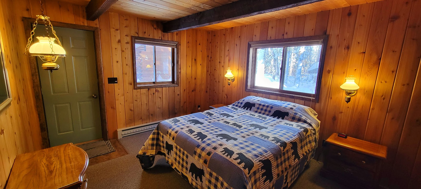 Glacier Wilderness Resort