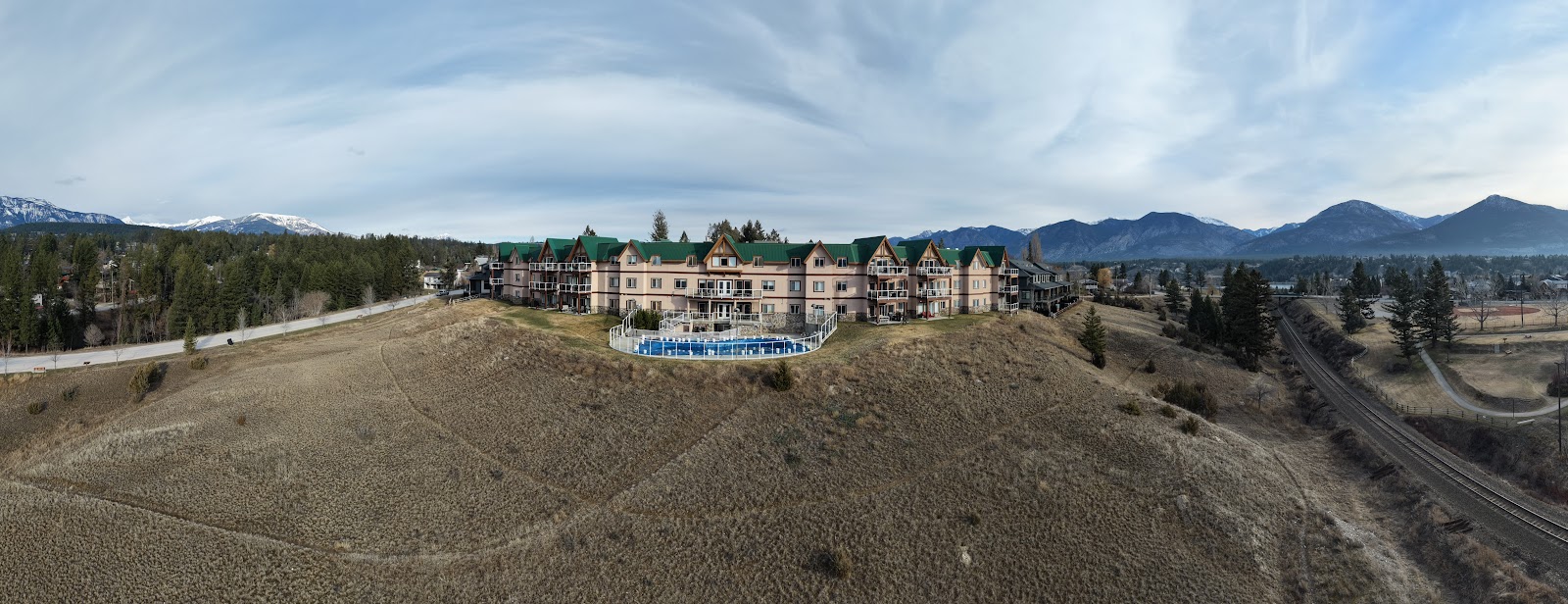 Heron Point at Invermere On the Lake