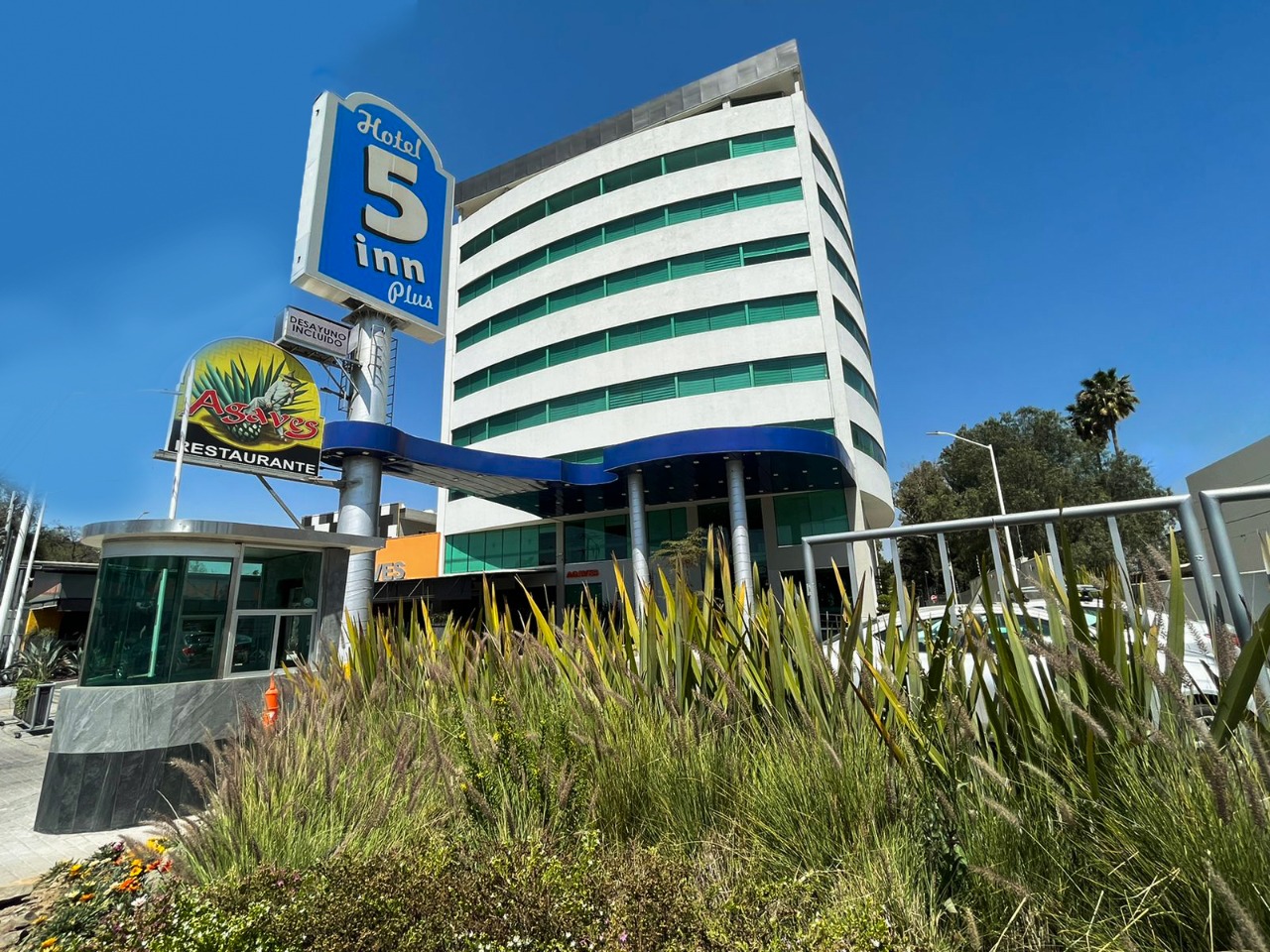 Hotel 5 Inn Plus - Mexico