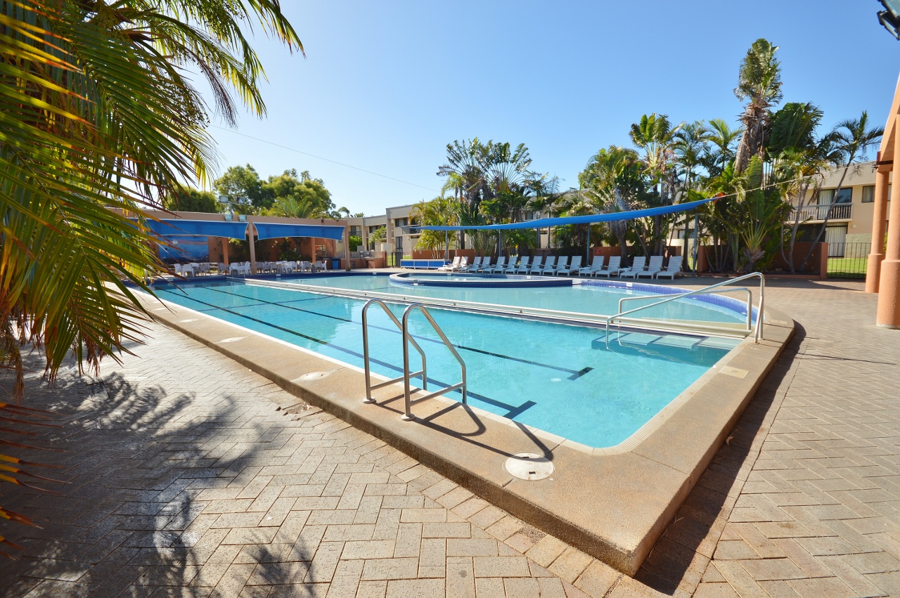 Riverview Holiday Apartments Corner of Clotworthy And - Australia