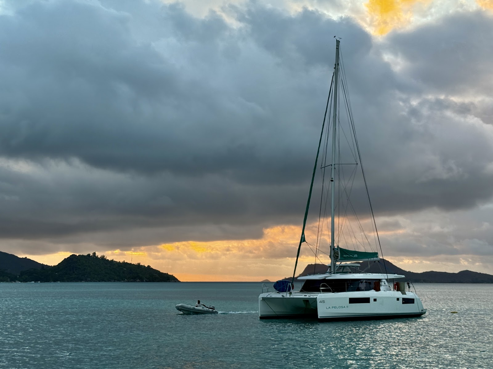 Dream Yacht Charter Base Commercial House One Bldg Eden Island