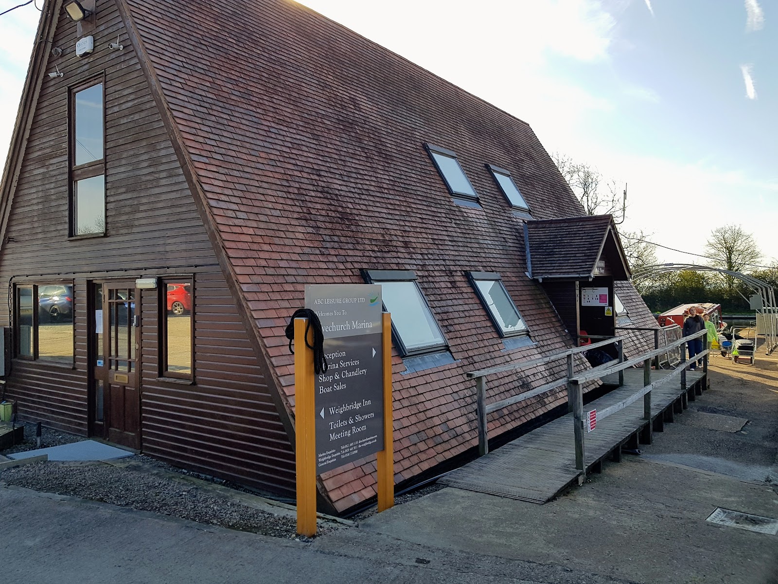 Canalboat Club at Alvechurch Marina Scarfield Warf Alvechurch