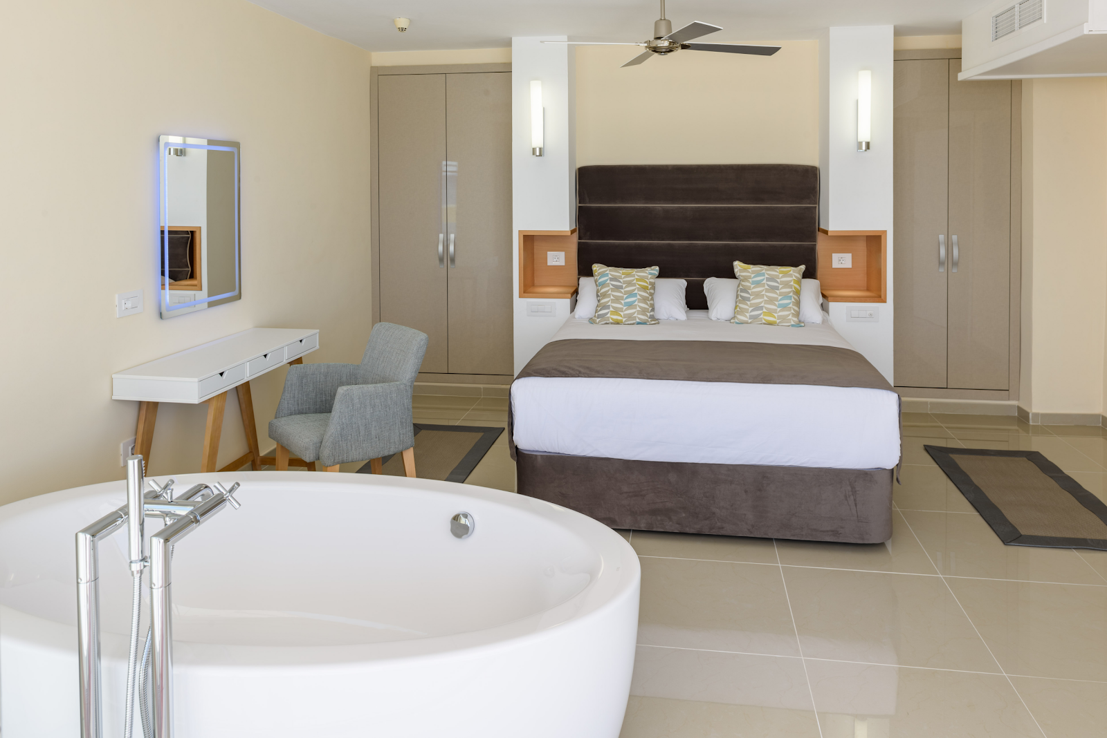 Pearly Grey Ocean Club Perla Gris