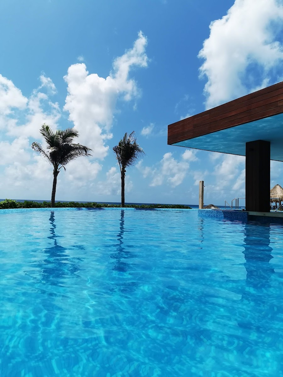 Clinipel Hotel Emporio & Spa