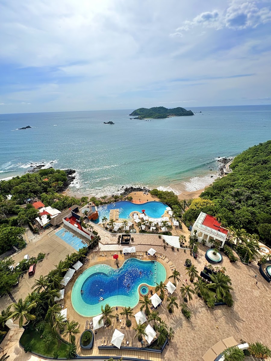 Azul Ixtapa Grand
