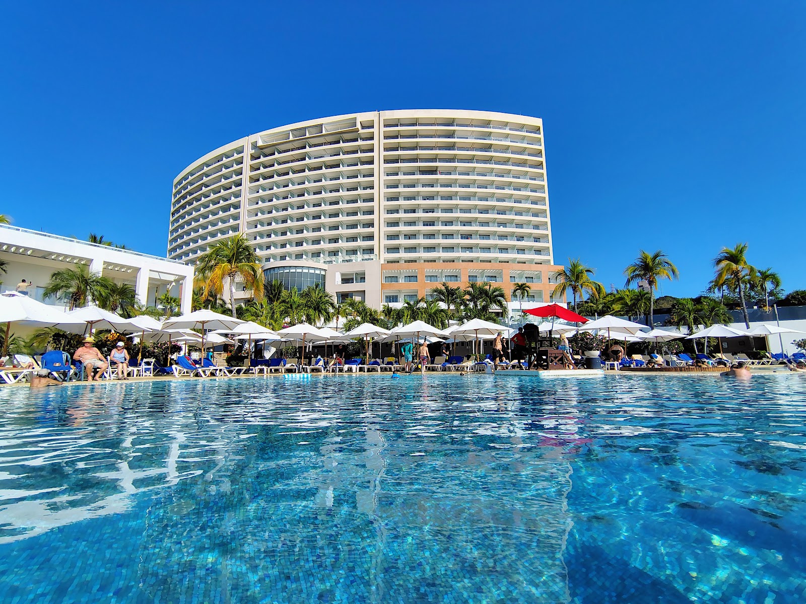Azul Ixtapa Grand