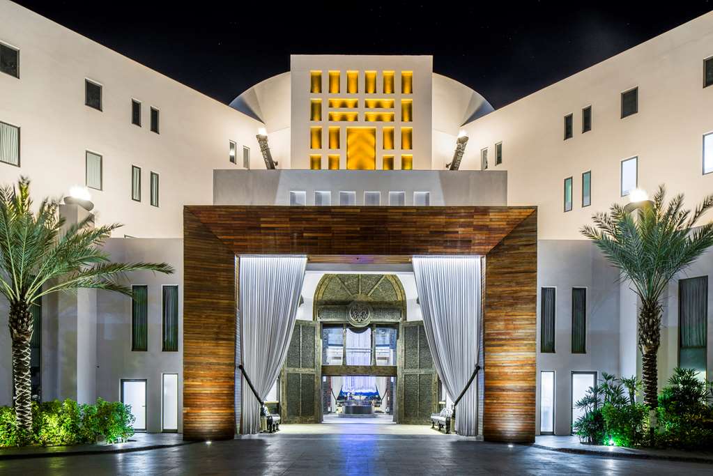 Cabo Azul Resort, a Hilton Vacation Club