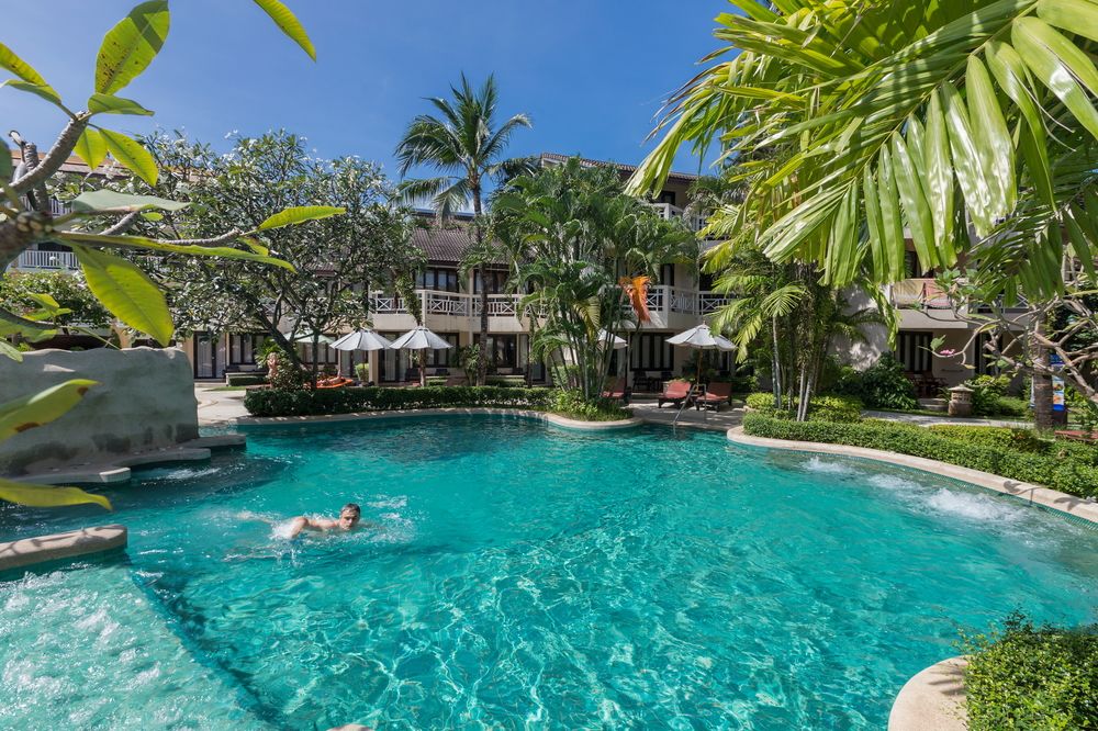 Club Thara at Thara Patong Beach Resort