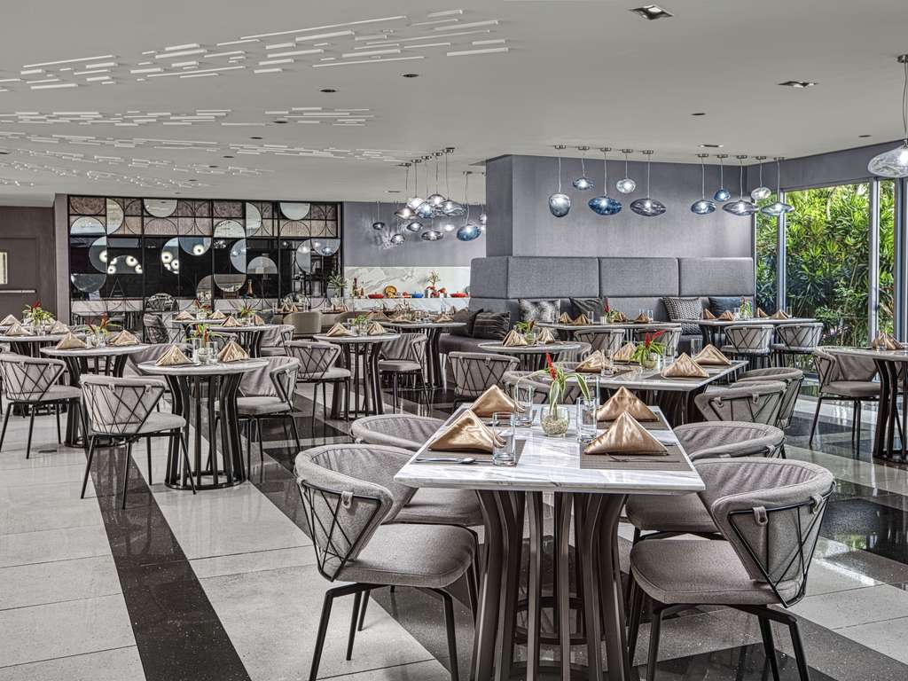ACQUA at Novotel Suites Manila