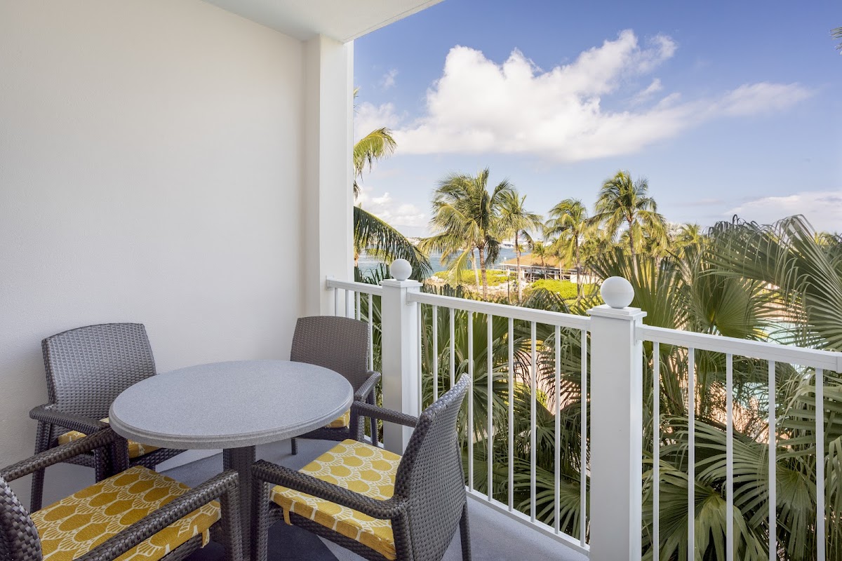 Harborside Resort at Atlantis