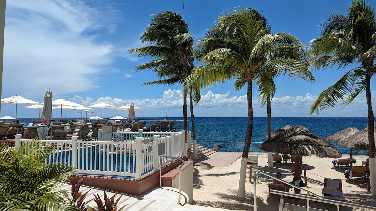 Cozumel Palace