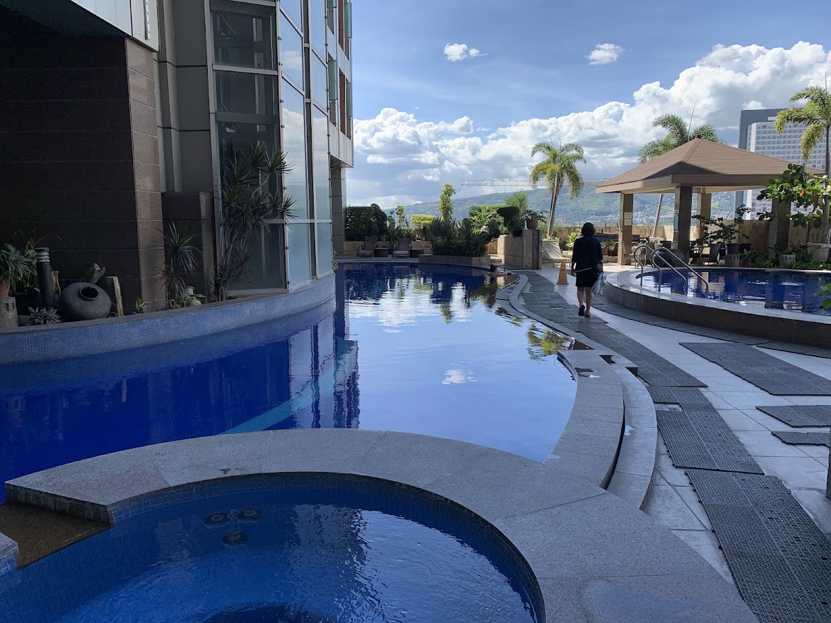 Crown Regency Hotel and Towers